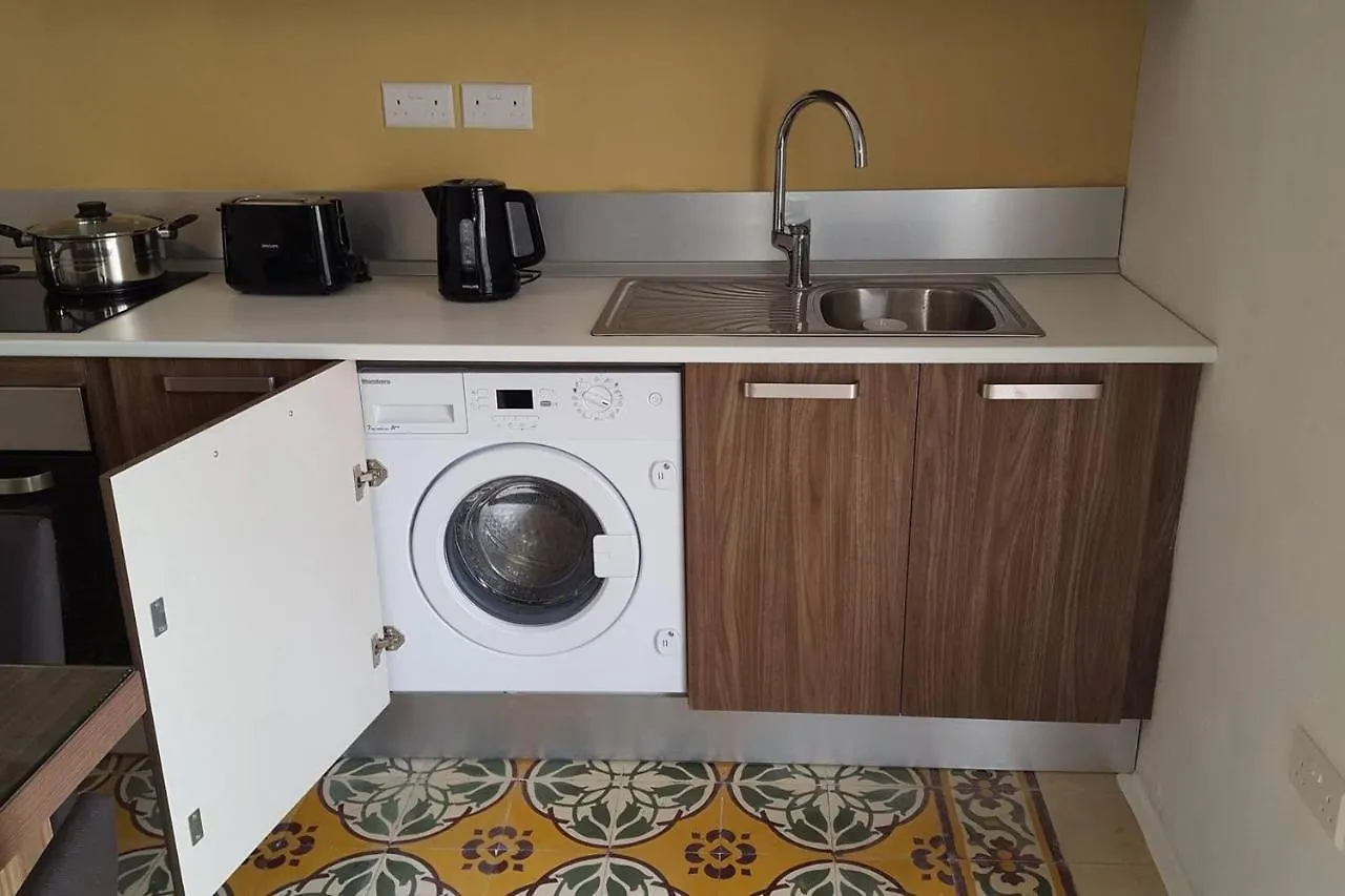 Traditional Maltese Townhouse Zejtun